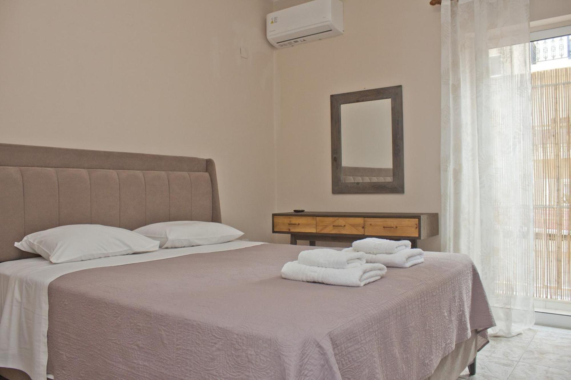 Danaos Hotel Chania  Ngoại thất bức ảnh